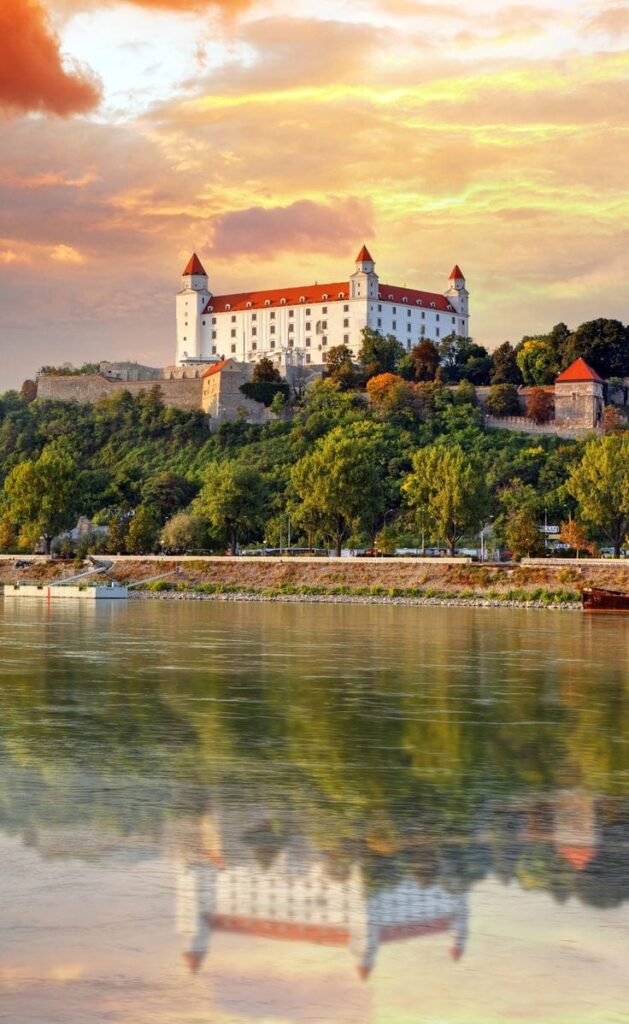 WhatsApp Image 2025-09-22 at 15.30.49 (1)